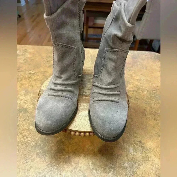 BCBG Holland Gray Distressed Suede Western Boots - Picture 9 of 15